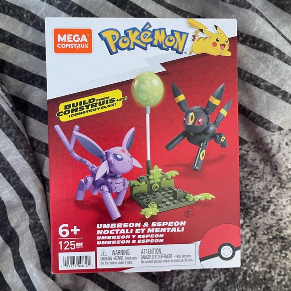 Pokemon Mega Construx Umbreon and Espeon - Picture 1 of 4